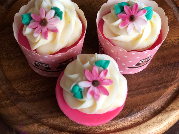 Cupcake Soap - Flower of Daisies